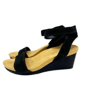 Lucky Brand Kanoa Wedge Sandal Black Suede Size 7.5